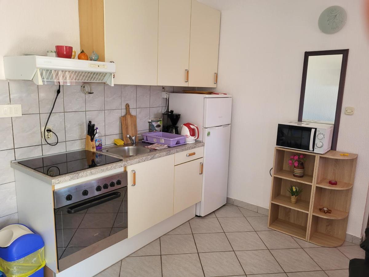 Apartments Masic Milovci Екстериор снимка